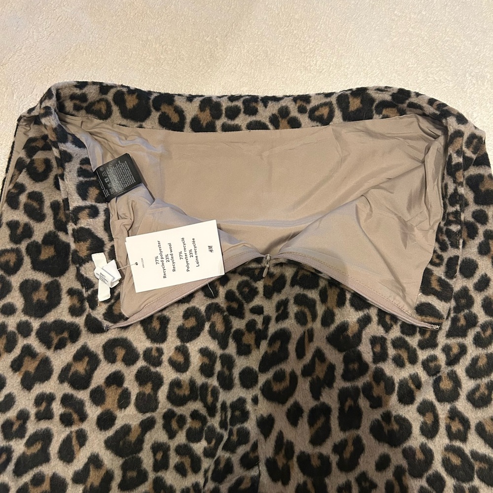 H&M midi skirt in size 14 - Picture 6 of 10